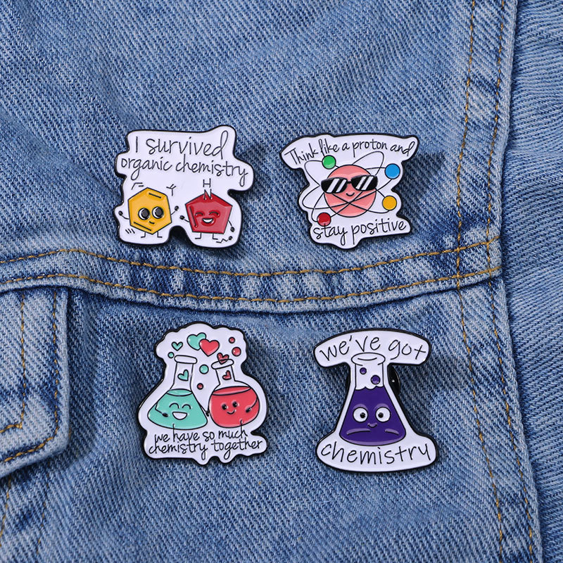Creative Science Brooch Chemis - Medical Lab Microscope ulasan dan harga